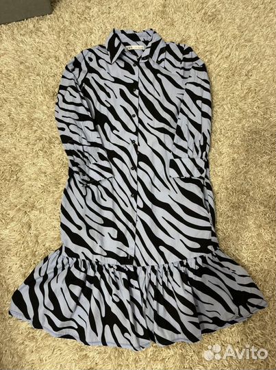 Платье Zara