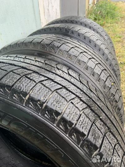 Michelin Latitude X-Ice 225/65 R17