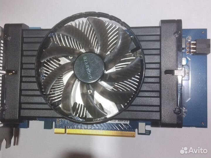 Видеокарта 7770