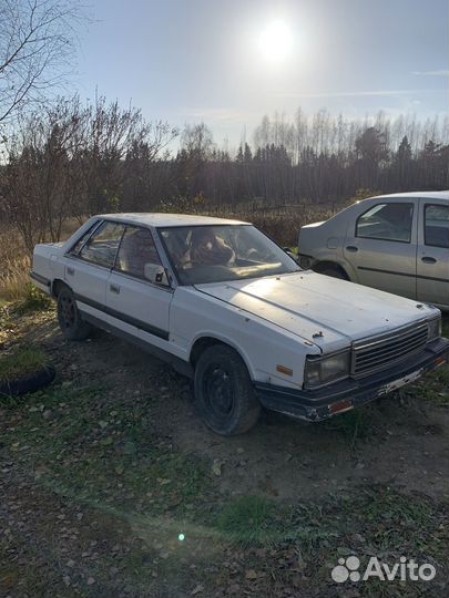 Nissan laurel c32