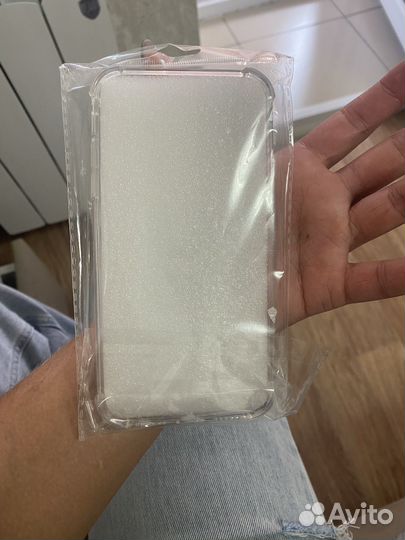 Чехол на iPhone 11