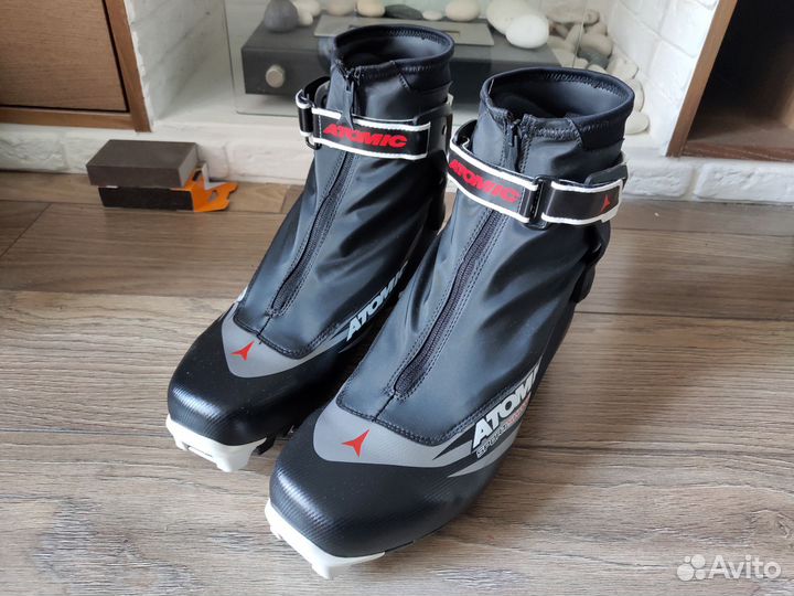 Лыжные ботинки Atomic Skate 44 2/3 SNS Pilot