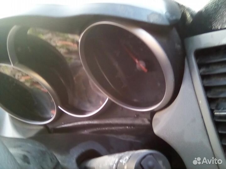 Панель приборов Chevrolet Cruze