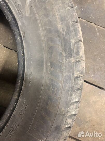 Michelin Latitude Tour HP 215/70 R16