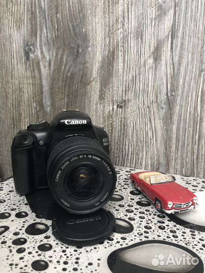 Зеркальный фотоаппарат Canon eos 1100d