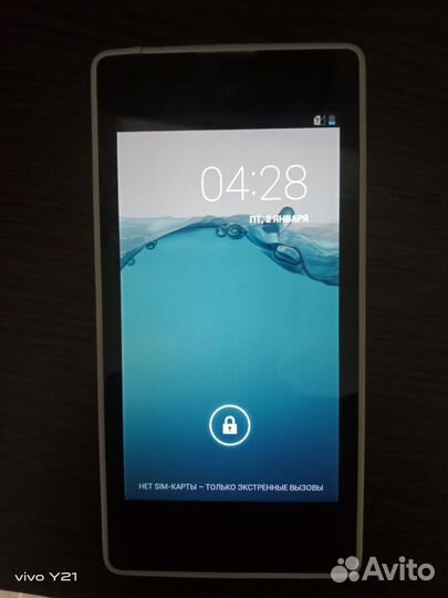 Yota YotaPhone, 2/32 ГБ