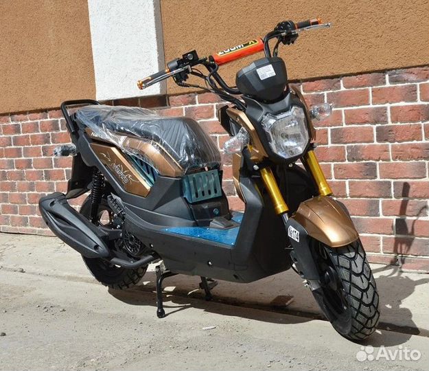 Скутер Vento Naked 50 (150)