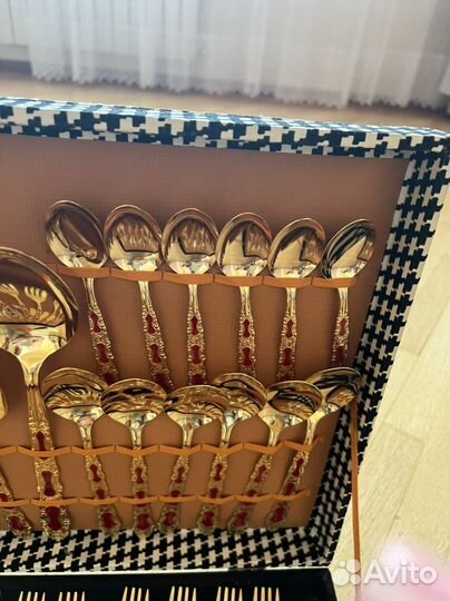 Прибор столовой посуды