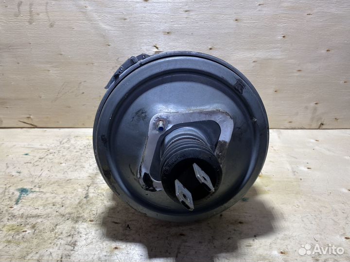 Вакуумный усилитель тормозов Mercedes W210 V23