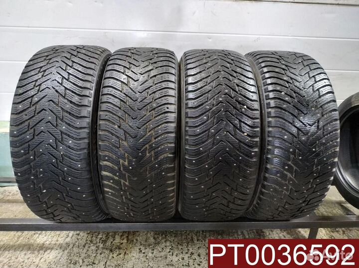 Nokian Tyres Hakkapeliitta 8 SUV 285/60 R18 98H