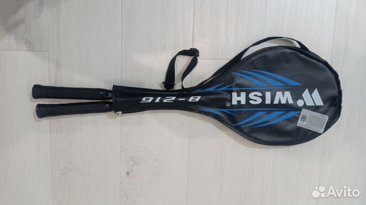 Ракетки для бадминтона