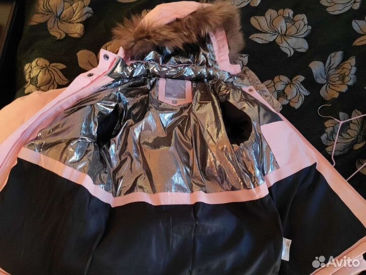 Горнолыжный костюм на девочку