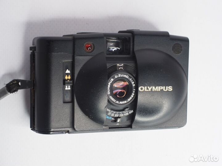 Пленочный фотоаппарат Olympus XA2 шкальный