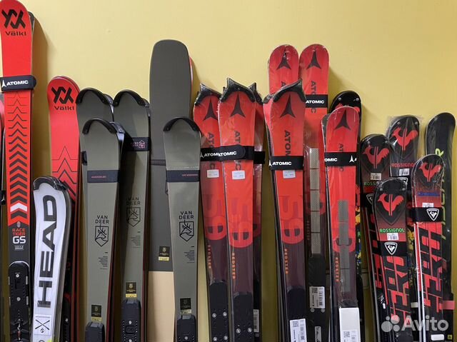 Фис лыжи. Rossignol Fis SL Hero.