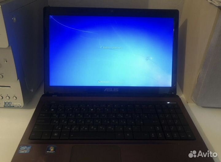 Ноутбук asus