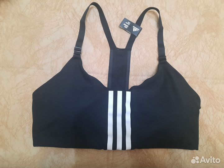 Спортивный топ adidas