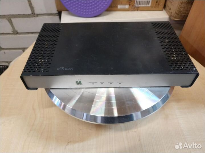 Iskratel innbox F68 Голосовой шлиз VoIP