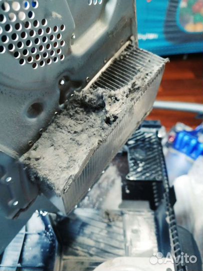 Чистка PS4 от пыли fat pro slim. Замена термопасты