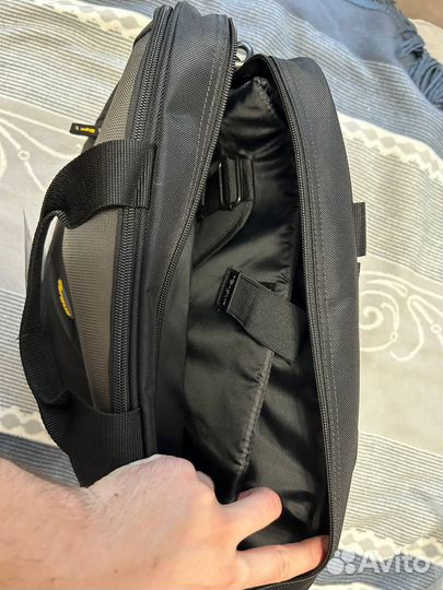Сумка для ноутбука Targus slim laptop case 15.6