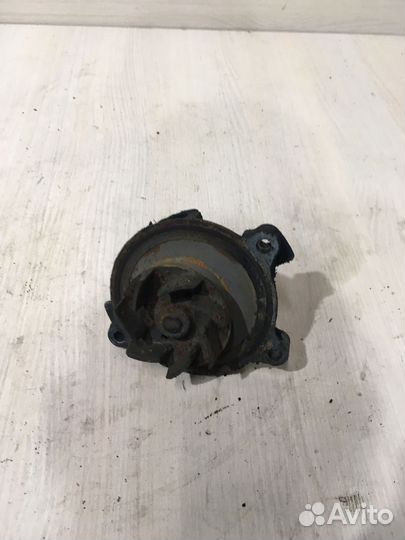Помпа водяная насос Audi 100 C4 2.5 TDI