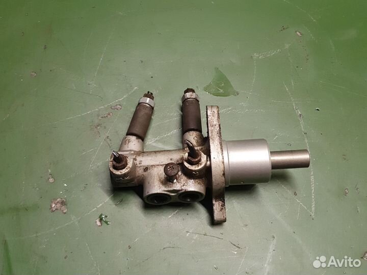 Ford focus 2 главный тормозной цилиндр