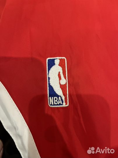Бомбер chicago bulls