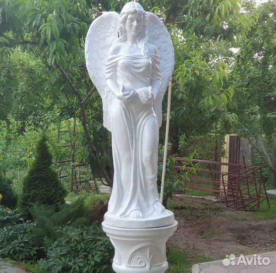 Садовая скульптура. Ангел 