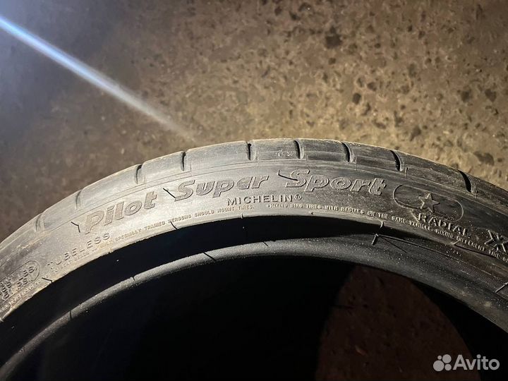 Michelin Pilot Super Sport 275/35 R19