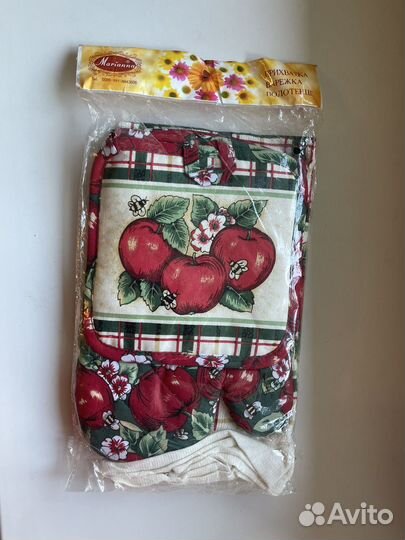 Кухонное полотенце, прихватка и варежка: набор