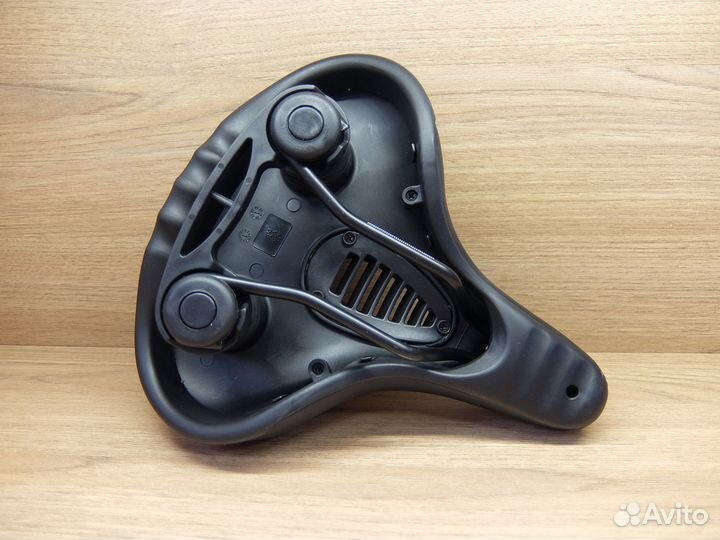 Седло комфорт с эффектом памяти, черный