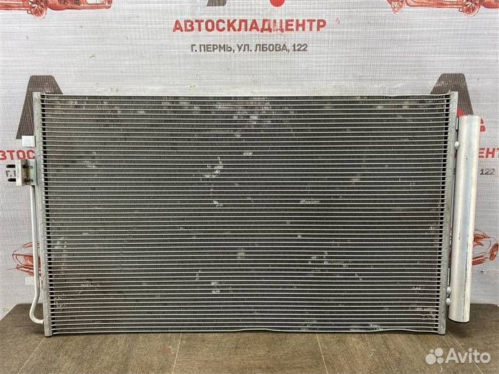Конденсер (радиатор кондиционера) Kia Sorento