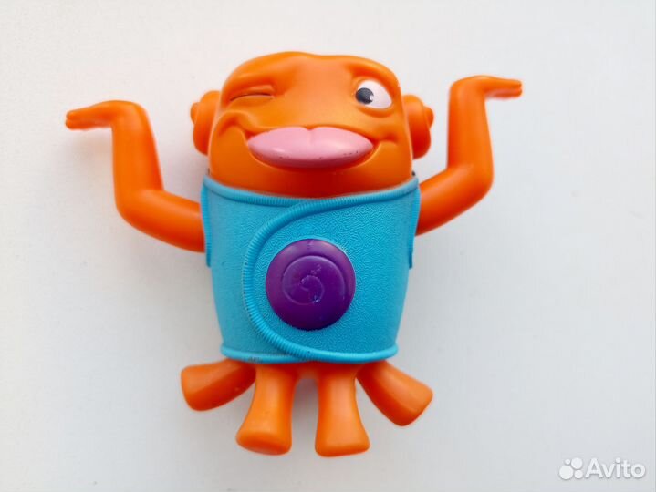 Ходячая игрушка из макдоналдс
