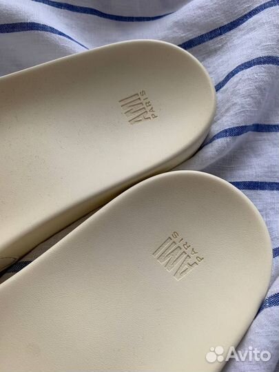 Женские сандалии резиновые Ami