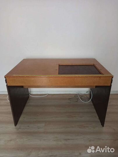 Стол для швейной машинки