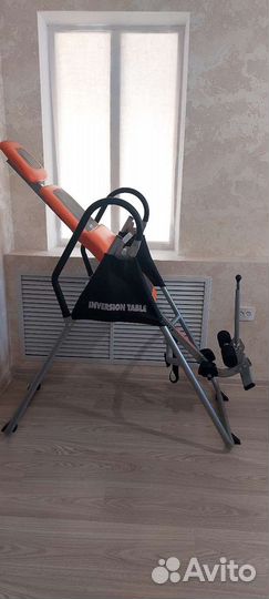 Тренажер инверсионный стол