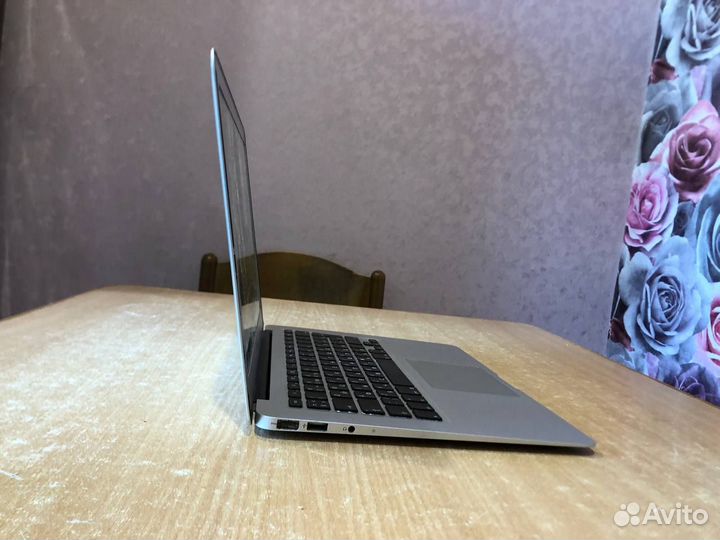 Apple MacBook Air 13\