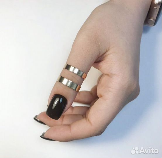 Модель на маникюр