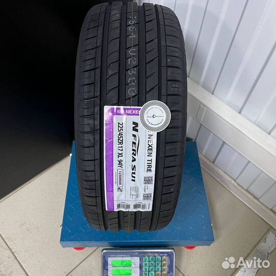 Nexen N'Fera SU1 295/25 R22