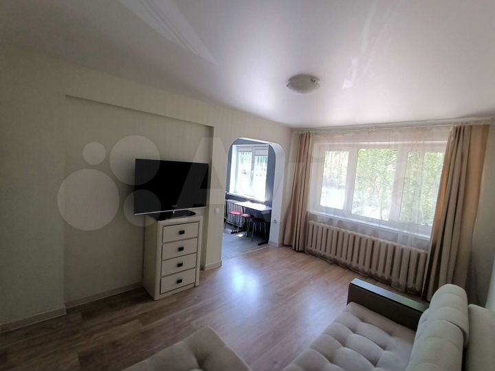 2-к. квартира, 48 м², 1/5 эт.