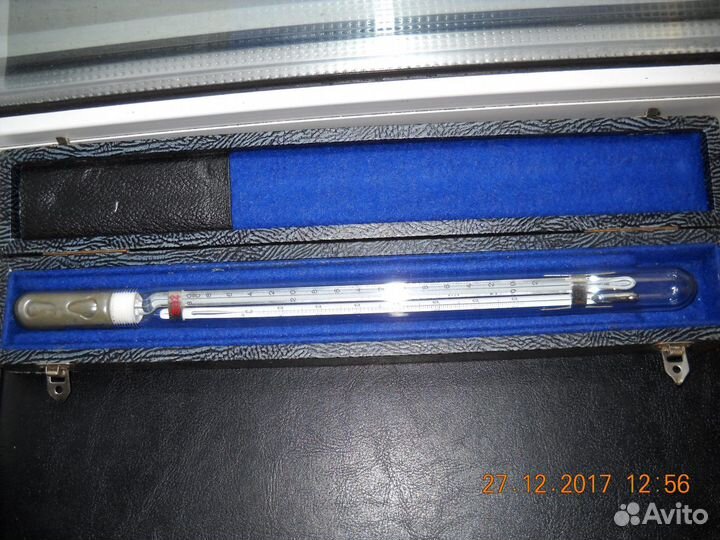 Термометр глубоководный