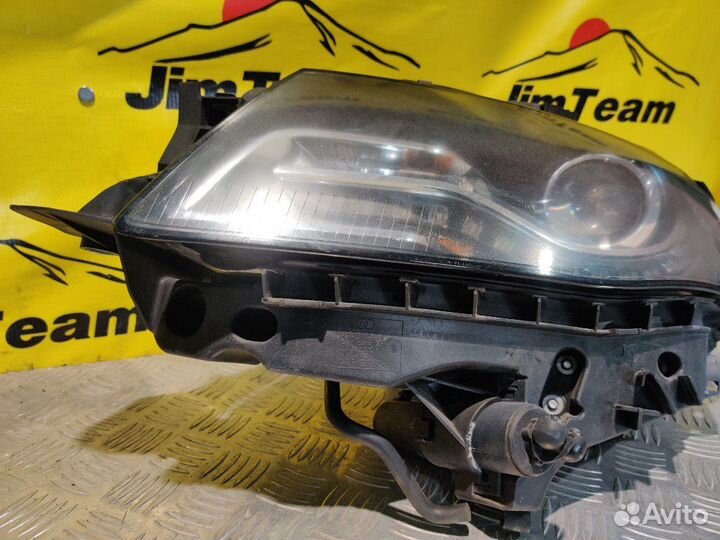 Фара в сборе передняя левая Audi S4 Avant B8 8K5