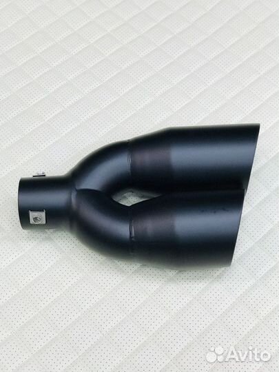 Насадка на глушитель чёрная двойная