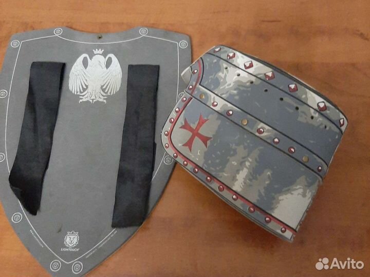 Шлем и щит для ребенка