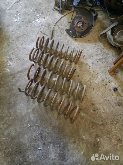 Пружины комплект ваз классика 2101-2107