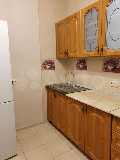 2-к. квартира, 56 м², 1/2 эт.