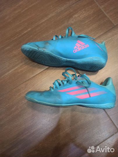 Бутсы adidas predator футзалки