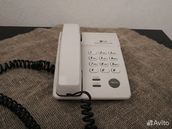 Телефон стационарный кнопочный