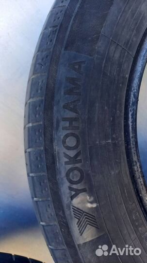 Yokohama BluEarth-A 215/65 R17 99V