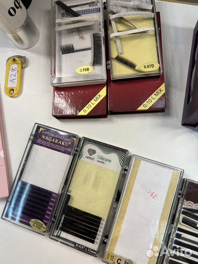 Для наращивания ресниц