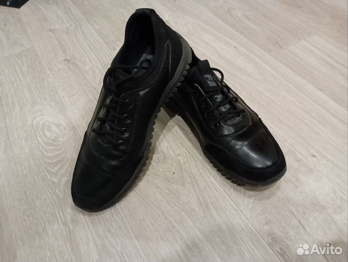 Ботинки на мальчика 39